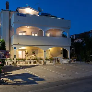 https://apartments-villa-filip.splithotels.org